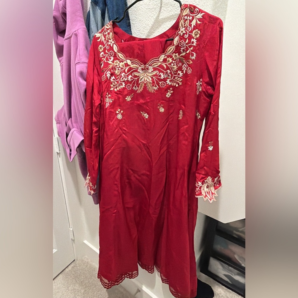 Elegant Red Embroidered Dress - Pakistani Indian style